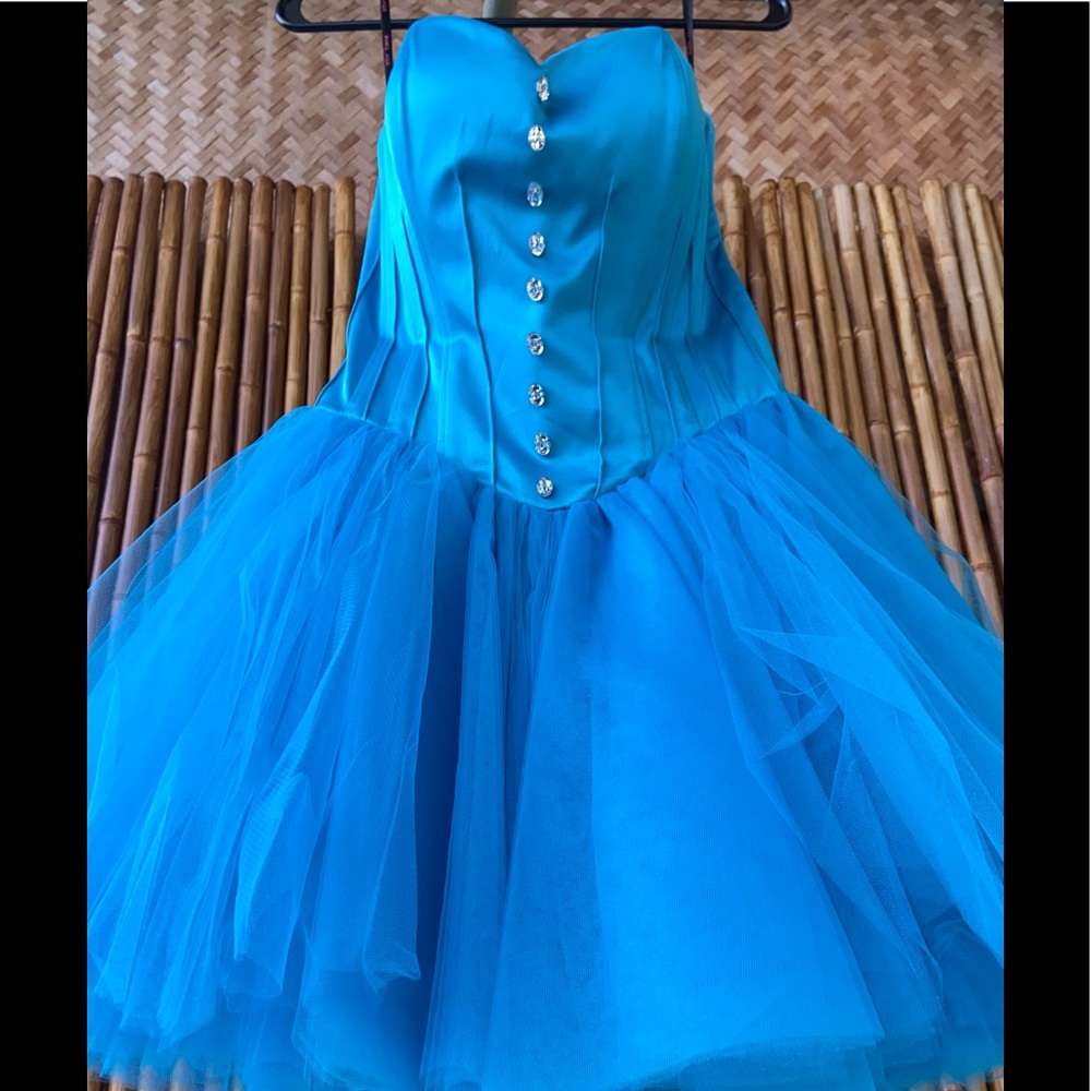 BETSEY JOHNSON GORGEOUS CORSET DRESS💙